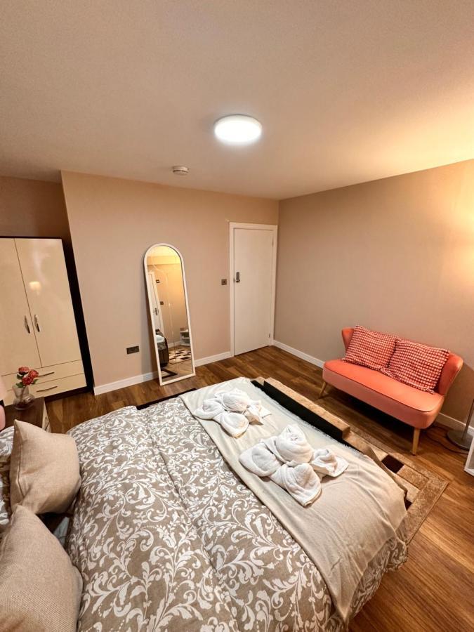 Canary Wharf Single Double And En-Suite Rooms London Exteriör bild
