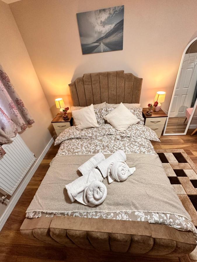 Canary Wharf Single Double And En-Suite Rooms London Exteriör bild
